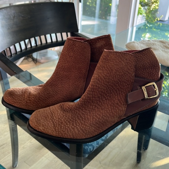 Darc Cuir Camel Suede Ankle Boots New Soles! - Picture 7 of 9